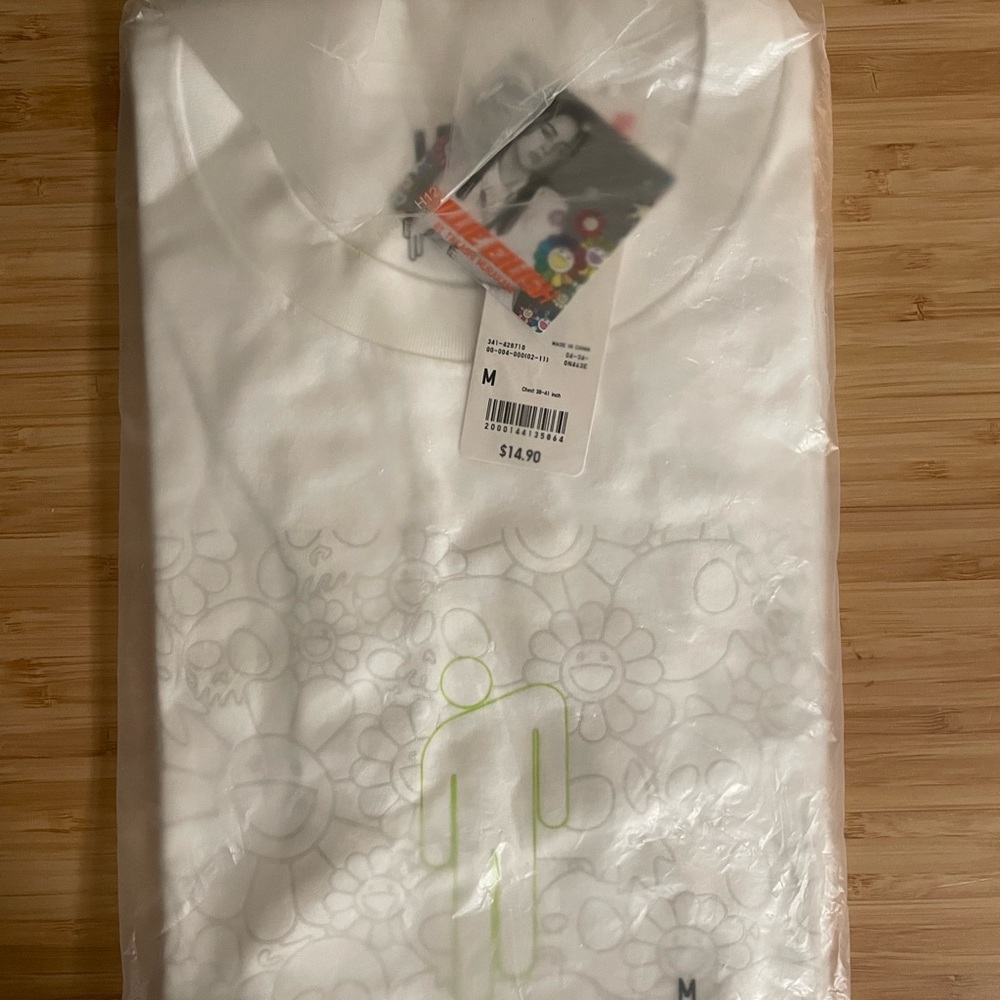 Billie Eilish x Takashi Murakami NWT Size M